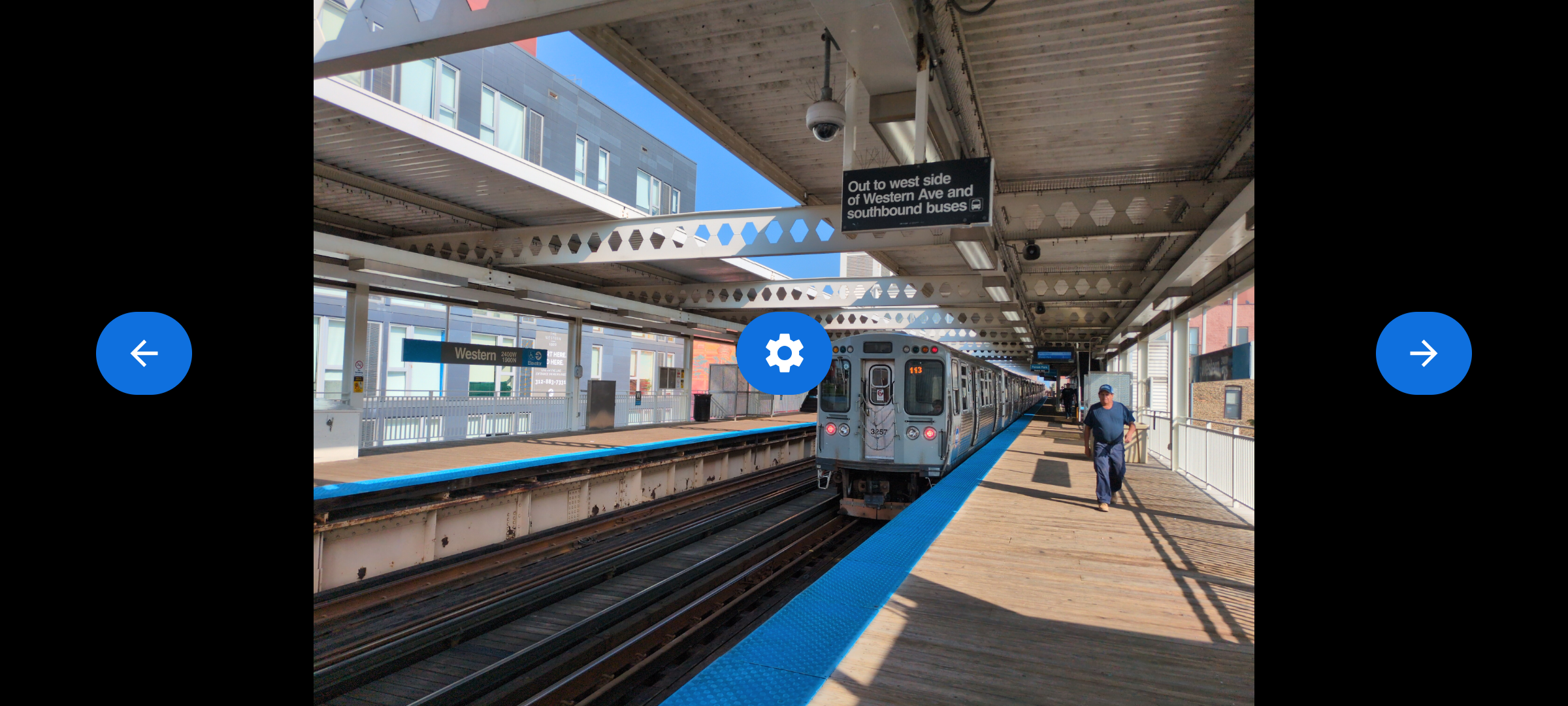 Screenshot of LegacyPhotoFrame
