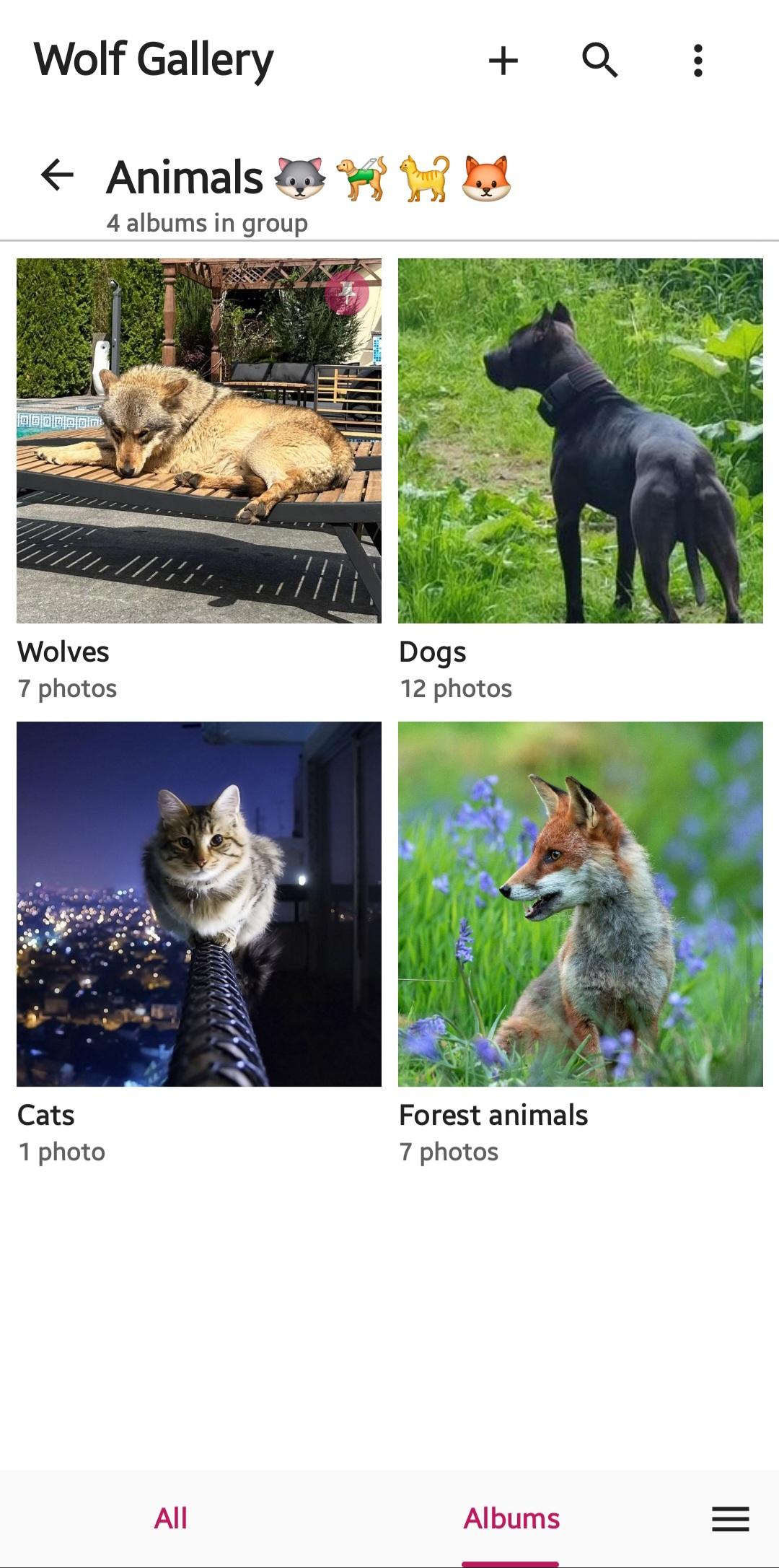 Screenshot of Wolf Gallery